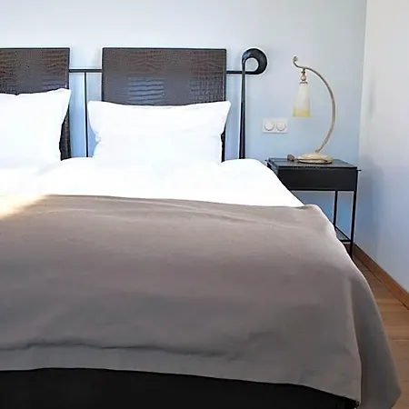 Residenz Im Schloss Neuweier 3*