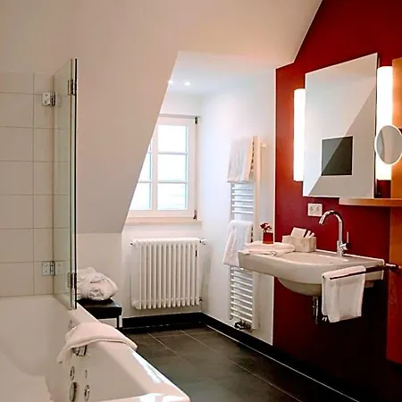 Residenz Im Schloss Neuweier Hotel 3*