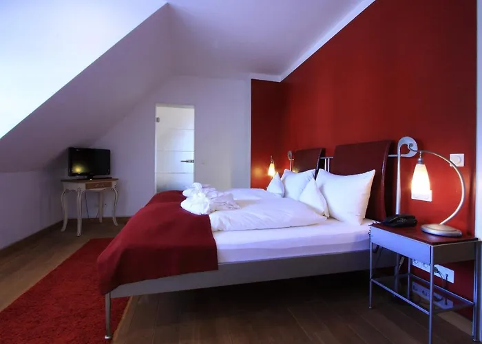 Residenz Im Schloss Neuweier Hotel 3*